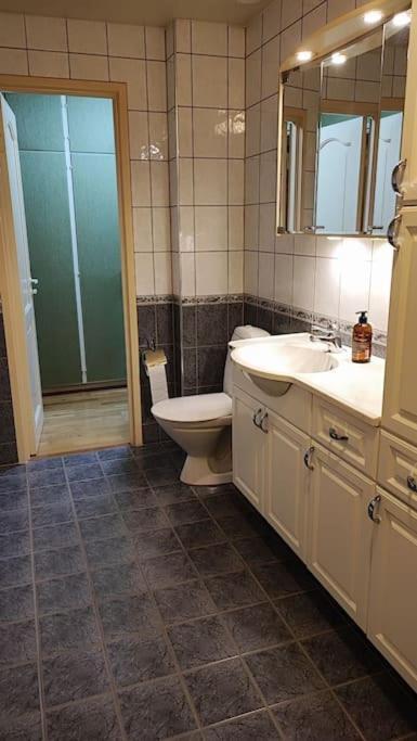 Sollenatuna Cozy & Spacial Apartment Sollentuna Luaran gambar
